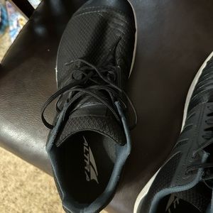 Men’s Altra Solstice x1